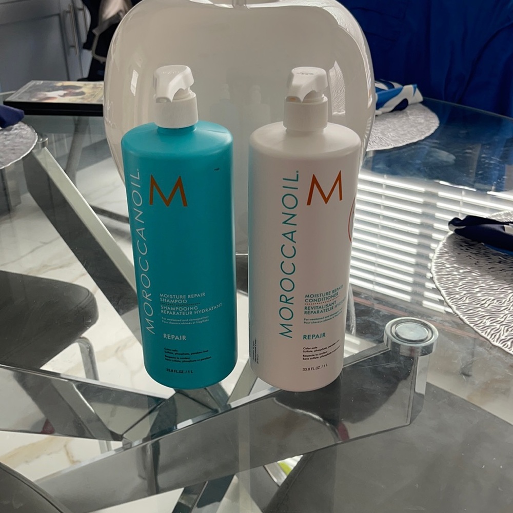 Moroccan Oil Shampoo & Conditioner 1 Litre each